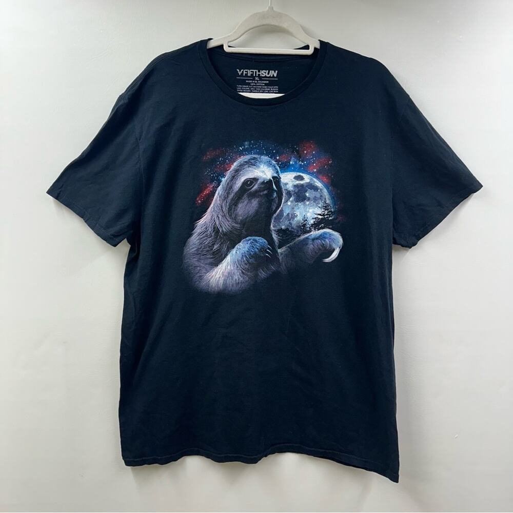 Fifth Sun T-Shirt Sloth Graphic Print‎ Black Tee Short Sleeve Crew Neck Size XL